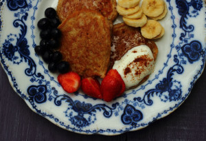 BREAKFAST, HEALTHY CHILDREN AND PORRIDGE PANCAKES