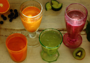 SMOOTHIES, SMOOTHIES, SMOOTHIES